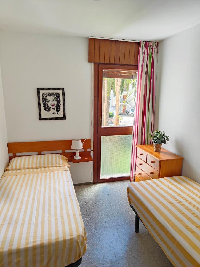 Apartamiento Mediterrani,Vistas Al Mar,Piscina! Villafortuny Luaran gambar